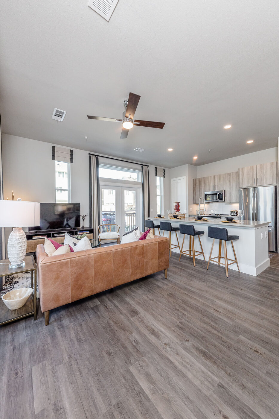 High-Rise apartment in Downtown